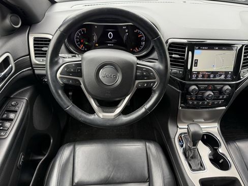 Used 2021 Jeep Grand Cherokee Limited image 9