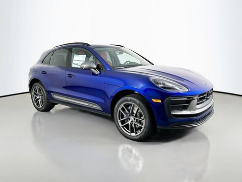 Certified 2026 Porsche Macan Turbo AWD/4WD image 7