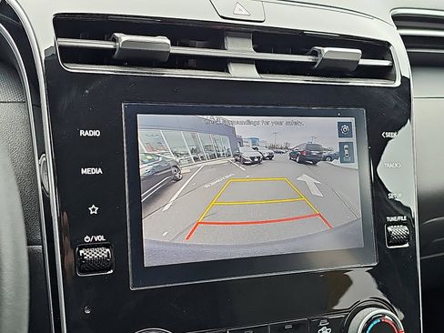 Used 2022 Hyundai Santa Cruz SEL image 17