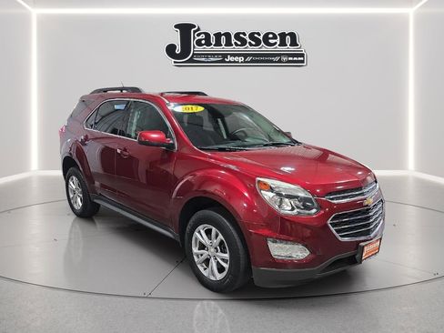 Used 2017 Chevrolet Equinox LT w/ Convenience Package image 5
