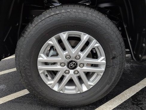 New 2026 Toyota Tundra SR5 image 6