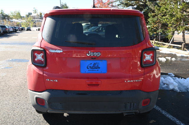 Used 2020 Jeep Renegade Limited AWD/4WD image 5