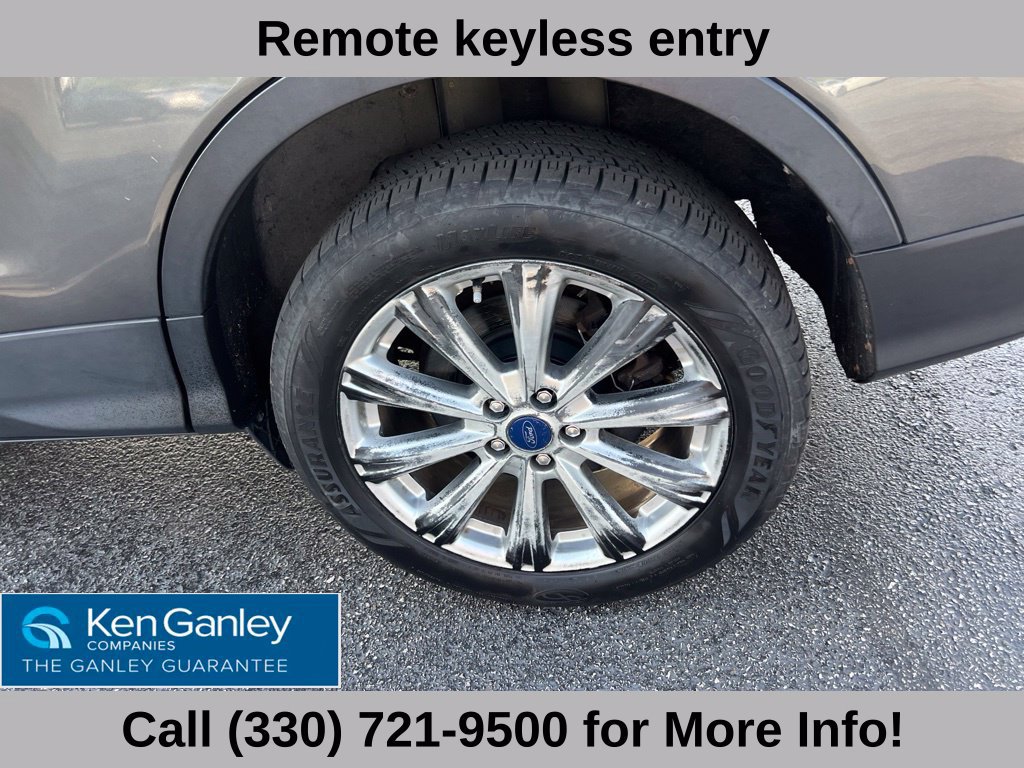 Used 2017 Ford Escape Titanium FWD image 21