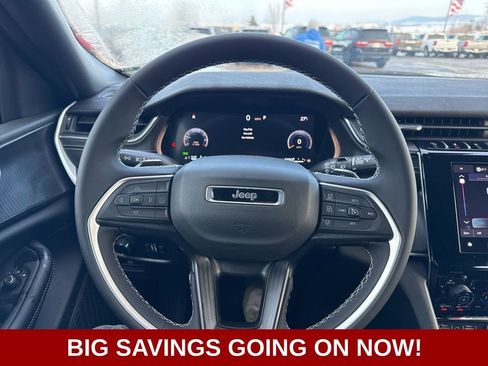 New 2025 Jeep Grand Cherokee L Laredo AWD/4WD image 23
