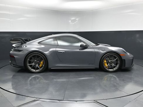 Certified 2026 Porsche 911 GT3 RWD image 9