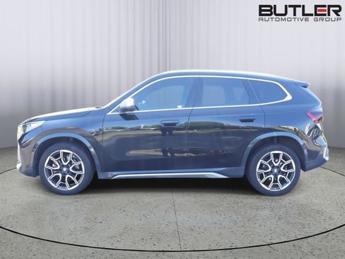 Used 2023 BMW X1 xDrive28i w/ Premium Package AWD/4WD image 3