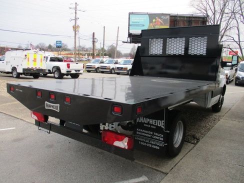 Used 2023 Mercedes-Benz Sprinter 3500 image 4