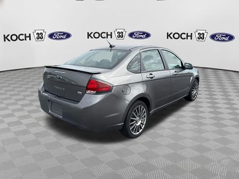 Used 2010 Ford Focus SES FWD image 8