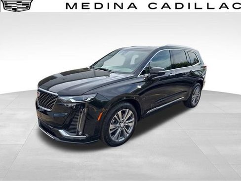 Certified 2024 Cadillac XT6 Premium Luxury FWD image 1
