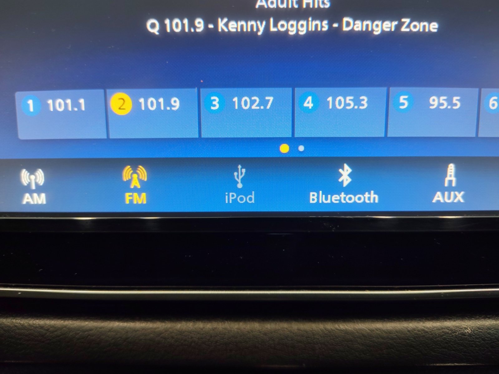 Used 2021 Nissan Versa S FWD image 16