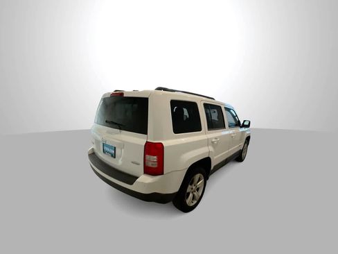 Used 2011 Jeep Patriot Latitude image 8