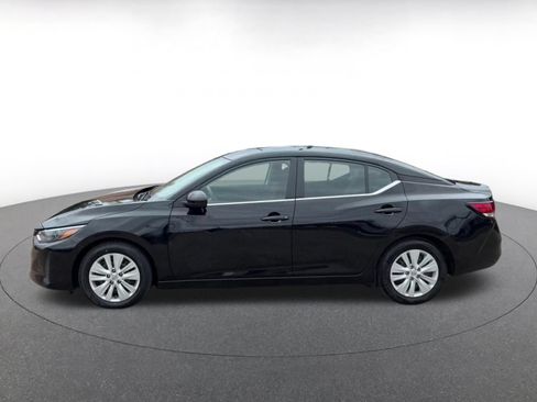 Used 2025 Nissan Sentra S FWD image 7