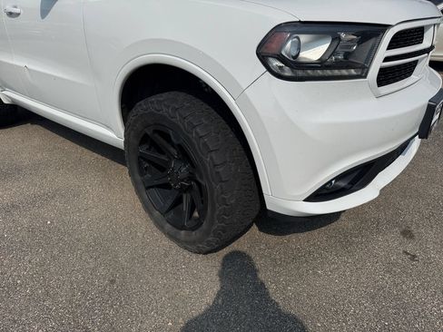 Used 2017 Dodge Durango GT w/ Premium Group AWD/4WD image 16