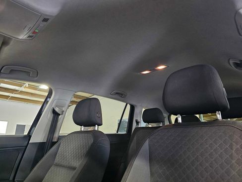 Used 2020 Volkswagen Tiguan S FWD image 23