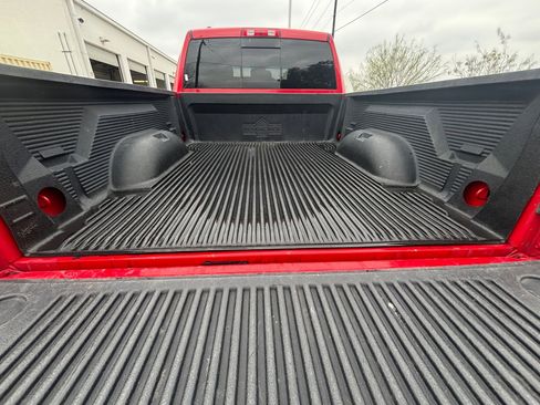 Used 2015 RAM 1500 Big Horn image 4