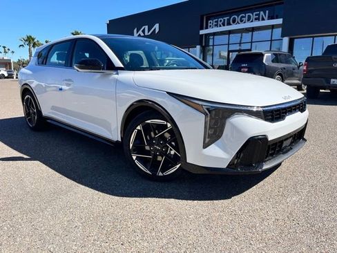 New 2026 Kia K4 GT-Line Turbo FWD image 1