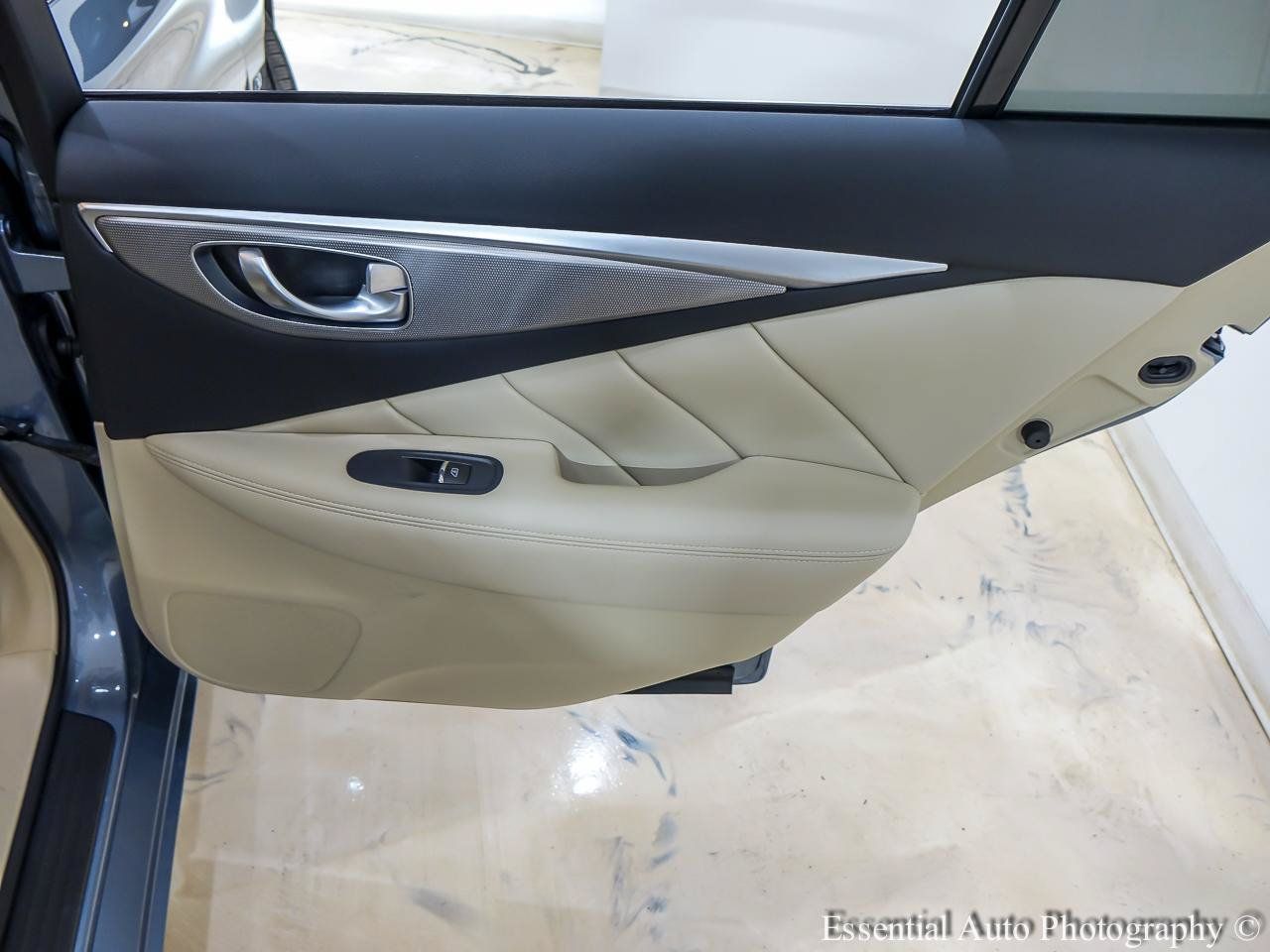 Used 2014 INFINITI Q50 Premium w/ Navigation Package AWD/4WD image 29