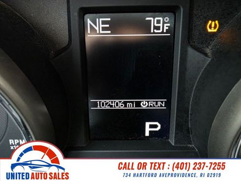 Used 2012 Jeep Grand Cherokee Laredo w/ Laredo E Group AWD/4WD image 19