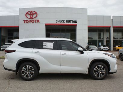 New 2025 Toyota Highlander XLE