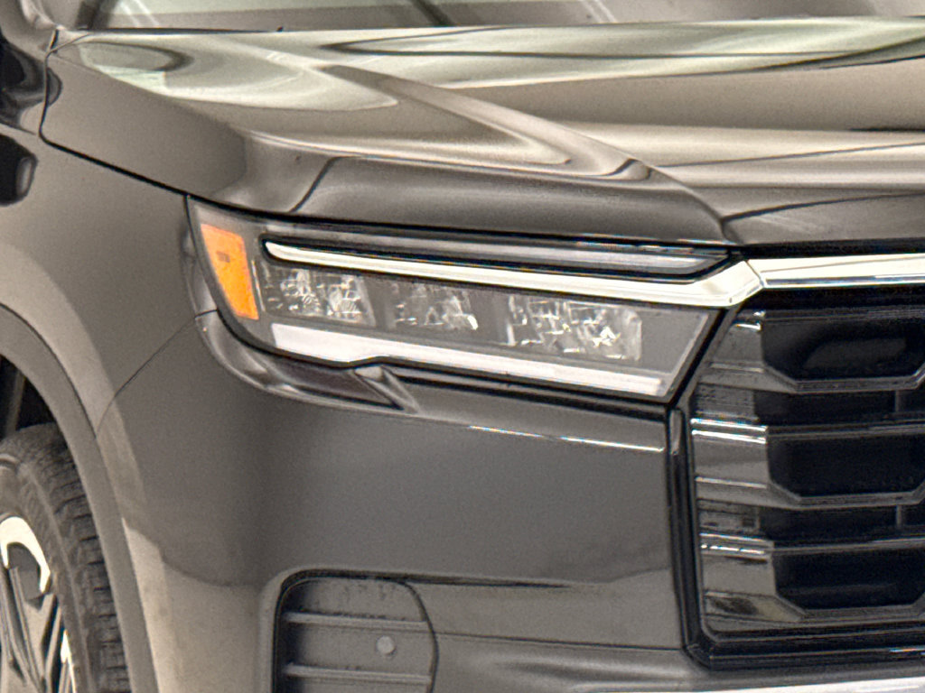 New 2026 Honda Pilot Touring image 5