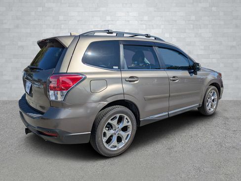 Used 2018 Subaru Forester 2.5i Touring image 5
