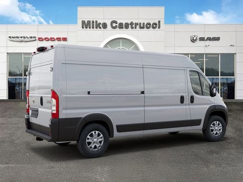 New 2026 RAM ProMaster 2500 w/ Quick Order Package 22G SLT image 5