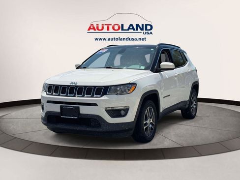 Used 2018 Jeep Compass Latitude w/ Popular Equipment Group AWD/4WD image 1