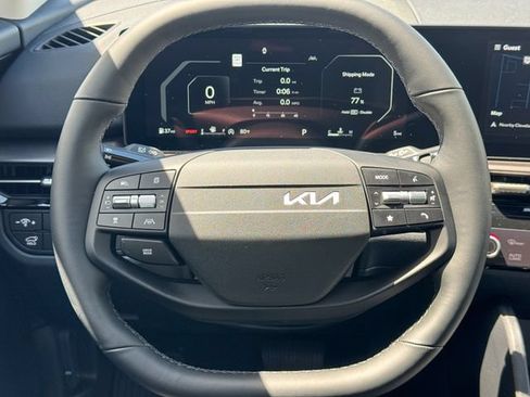 Certified 2026 Kia Sportage SX FWD image 31