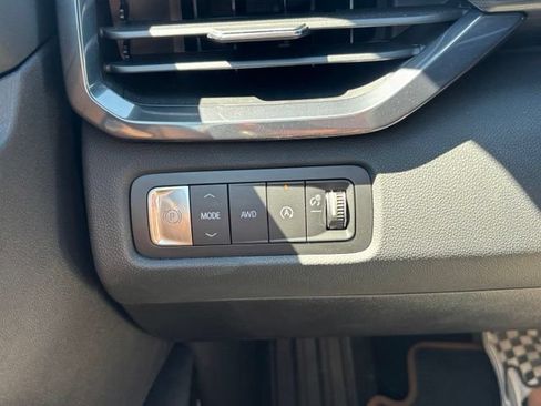 New 2026 GMC Acadia AT4 w/ Luxury Package AWD/4WD image 32