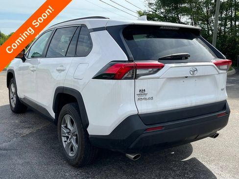 Used 2023 Toyota RAV4 XLE FWD image 7