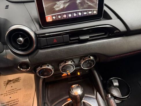 Used 2016 MAZDA MX-5 Miata Grand Touring image 23