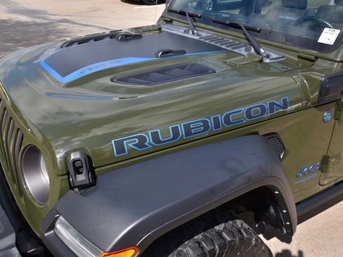 Used 2022 Jeep Wrangler Unlimited Rubicon 4xe w/ Cold Weather Group image 35