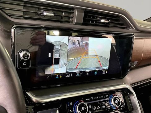 Used 2022 GMC Sierra 1500 Denali Ultimate AWD/4WD image 14