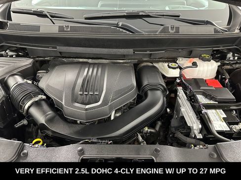Used 2024 Chevrolet Traverse LT w/ LPO, Floor Liner Package FWD image 35