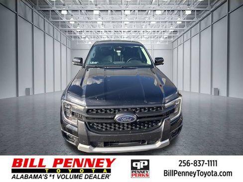 Used 2024 Ford Ranger Lariat w/ FX4 Off-Road Package AWD/4WD image 1