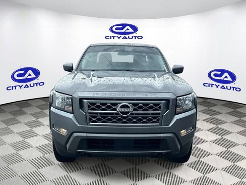 Used 2022 Nissan Frontier SV w/ Technology Package AWD/4WD image 11