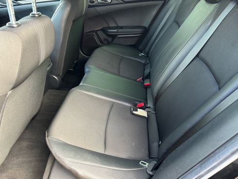 Used 2021 Honda Civic Sport image 16