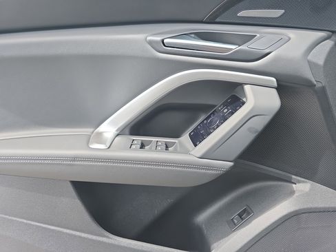 New 2025 Audi Q5 Premium Plus image 25