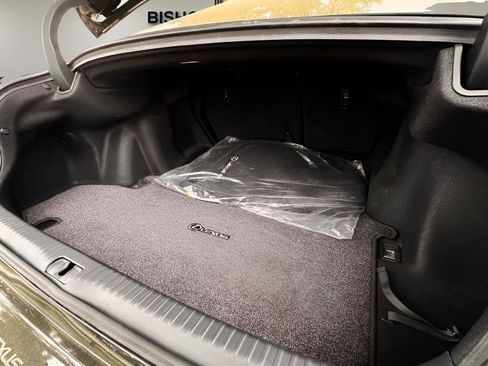 Used 2024 Lexus RC 350 F Sport image 27