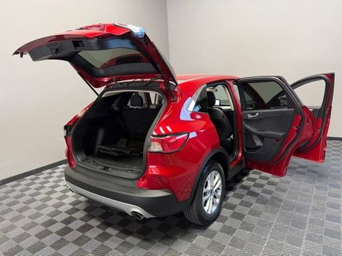 Used 2020 Ford Escape SE FWD image 28