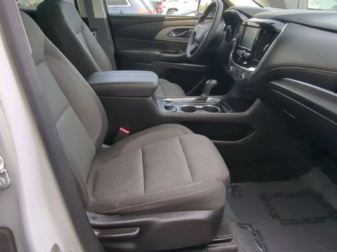 Used 2019 Chevrolet Traverse LS FWD image 21