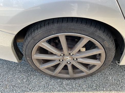 Used 2015 Honda Accord EX-L image 10