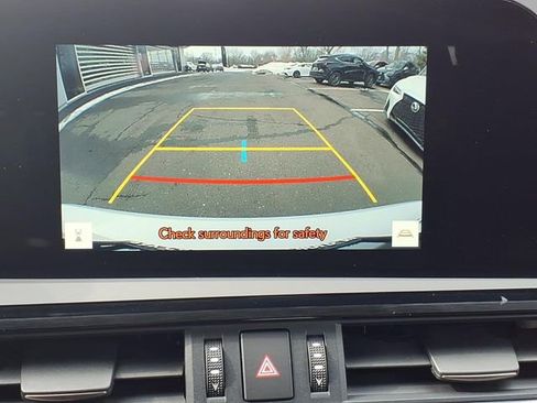 Certified 2024 Lexus ES 350 w/ Premium Package image 13