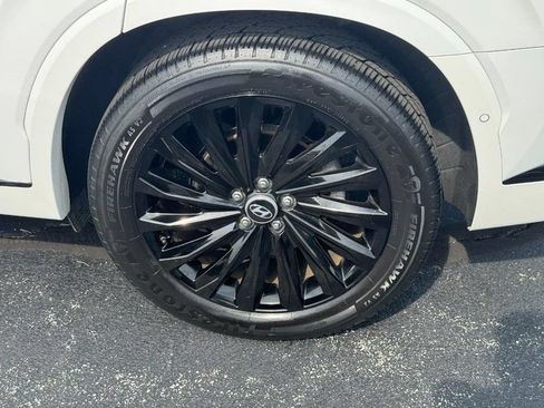 Used 2024 Hyundai Palisade Calligraphy AWD/4WD image 8