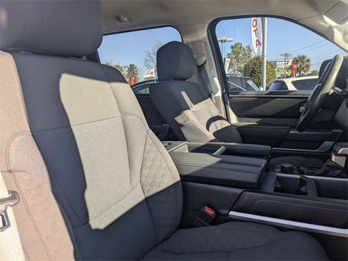 Used 2022 Toyota Tundra SR5 w/ SR5 Convenience Package image 34