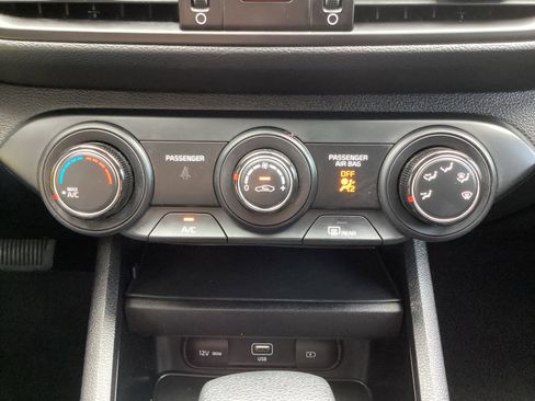 Used 2024 Kia Forte LXS image 20