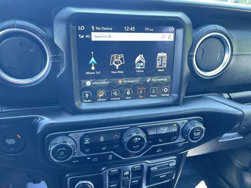 Used 2021 Jeep Wrangler Unlimited Sahara w/ Cold Weather Group AWD/4WD image 14