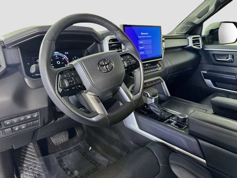 Used 2025 Toyota Tundra Platinum AWD/4WD image 19