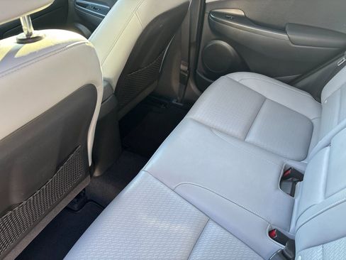 Used 2018 Hyundai Kona Limited image 13