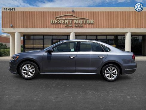 Used 2018 Volkswagen Passat 2.0T S w/ Driver Assistance Package FWD image 5